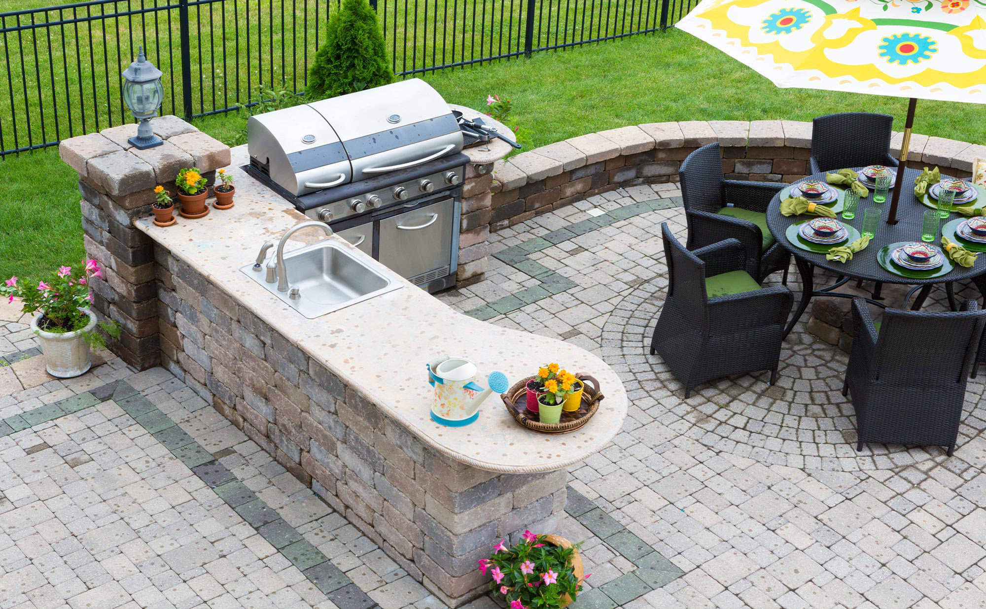 Outdoor Kitchens & Culinary Suites